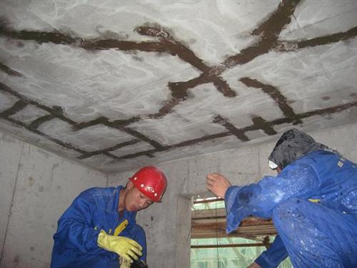 补楼顶裂缝漏水妙招有哪些(图2) 补楼顶裂缝漏水妙招有哪些(图2)