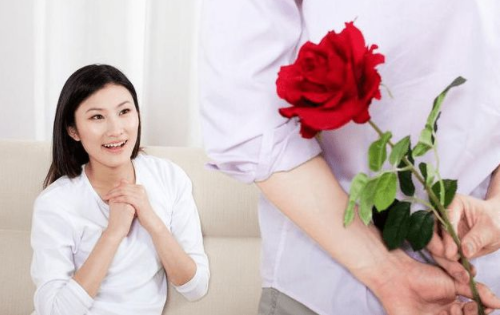 二婚丈夫和孩子谁更重要 女人更爱前夫还是现任(图4) 二婚丈夫和孩子谁更重要 女人更爱前夫还是现任(图4)