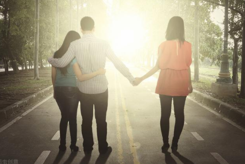 夫妻都出轨了婚姻还能继续吗 双方出轨的婚姻能撑多久(图2) 夫妻都出轨了婚姻还能继续吗 双方出轨的婚姻能撑多久(图2)