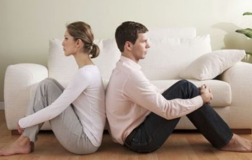 夫妻感情不好怎么解决 婚姻到了什么程度该离婚(图2) 夫妻感情不好怎么解决 婚姻到了什么程度该离婚(图2)