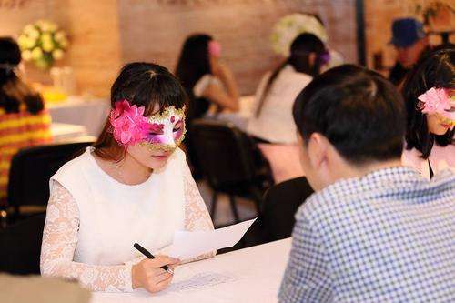 第一次约会结束后回家聊什么 第一次约会注意哪些细节(图1) 第一次约会结束后回家聊什么 第一次约会注意哪些细节(图1)