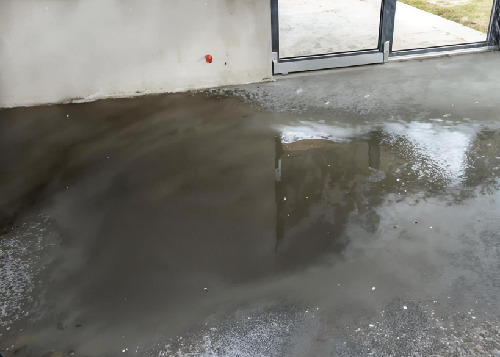水泥地面修复材料有用吗(图2) 水泥地面修复材料有用吗(图2)