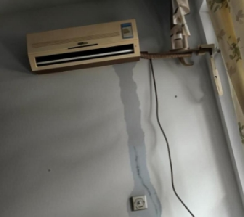 空调内机漏水是什么原因导致(图1) 空调内机漏水是什么原因导致(图1)