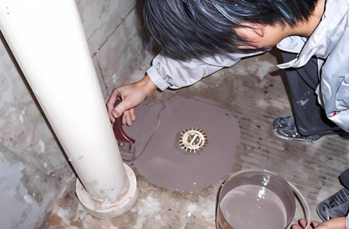 水管漏水怎样补漏(图4) 水管漏水怎样补漏(图4)