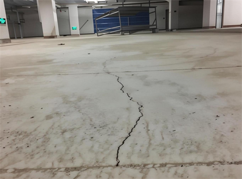 高层地基下沉地面开裂怎么办(图2) 高层地基下沉地面开裂怎么办(图2)