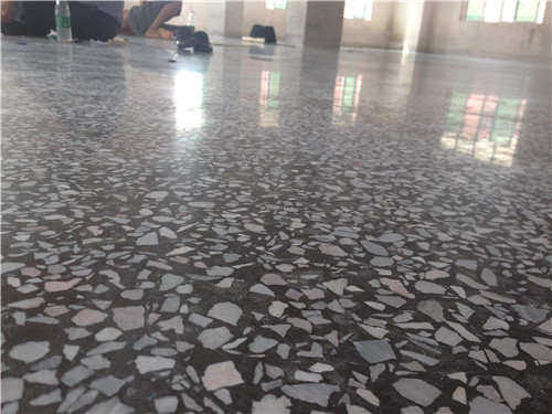 水磨石地板怎么清洁 水磨石和瓷砖哪个好(图3) 水磨石地板怎么清洁 水磨石和瓷砖哪个好(图3)