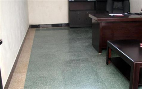 水磨石地板怎么清洁 水磨石和瓷砖哪个好(图4) 水磨石地板怎么清洁 水磨石和瓷砖哪个好(图4)