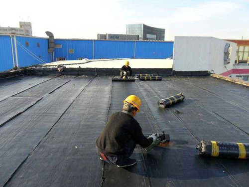 屋顶做防水多少钱一平米 屋顶做防水施工注意事项(图1) 屋顶做防水多少钱一平米 屋顶做防水施工注意事项(图1)