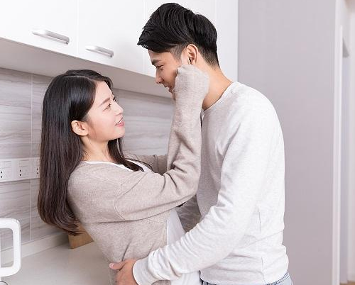 女大五岁婚姻好吗 女比男大5岁是何等婚姻(图1) 女大五岁婚姻好吗 女比男大5岁是何等婚姻(图1)