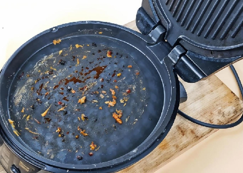 电饼铛怎么清洗老油渍(图1) 电饼铛怎么清洗老油渍(图1)