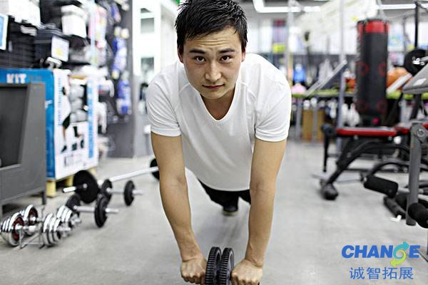 运动后恶心想吐是什么原因，运动饮食要注意什么